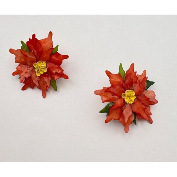 Vintage Poinsettia Earrings Clip-On Floral Red Flower 1950s Holiday Jewelry - Picture 6 of 6